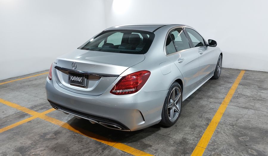 Mercedes Benz Clase C 2.0 250 SPORT AUTO Sedan 2018