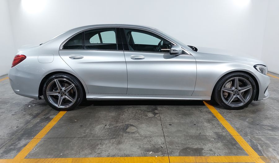 Mercedes Benz Clase C 2.0 250 SPORT AUTO Sedan 2018