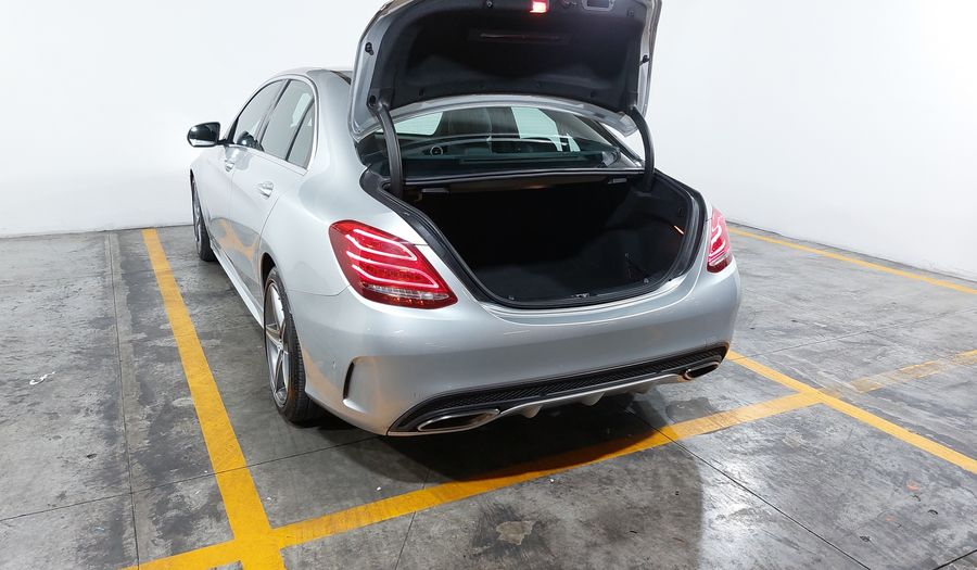 Mercedes Benz Clase C 2.0 250 SPORT AUTO Sedan 2018