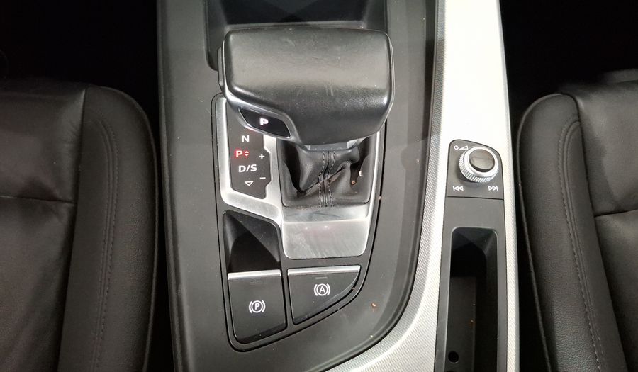 Audi A4 2.0 MHEV 40 TFSI SELECT DCT Sedan 2021