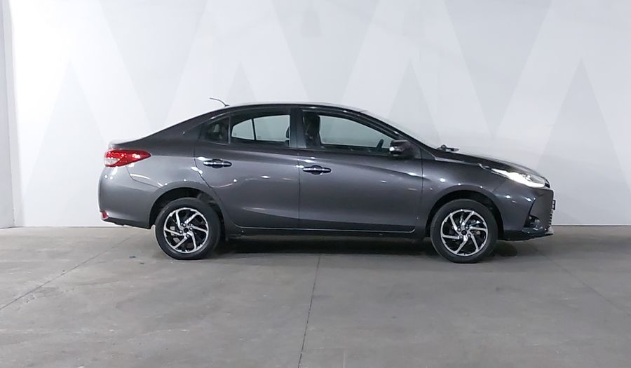 Toyota Yaris 1.5 S Sedan 2021