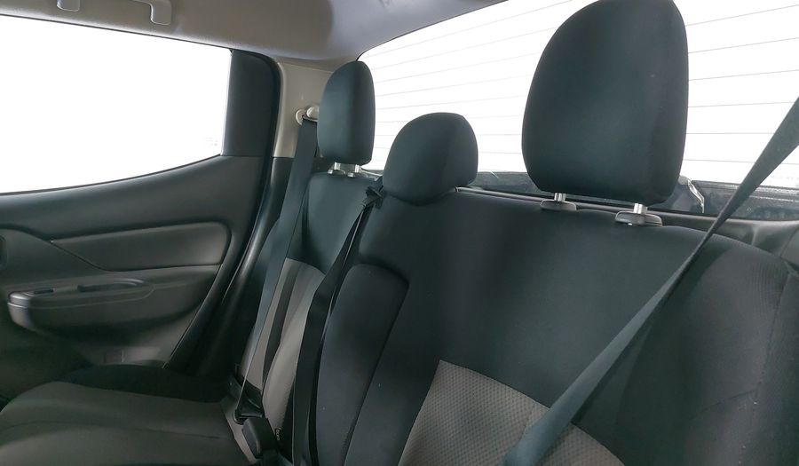 Mitsubishi L200 2.4 GLS GASOLINA Pickup 2019