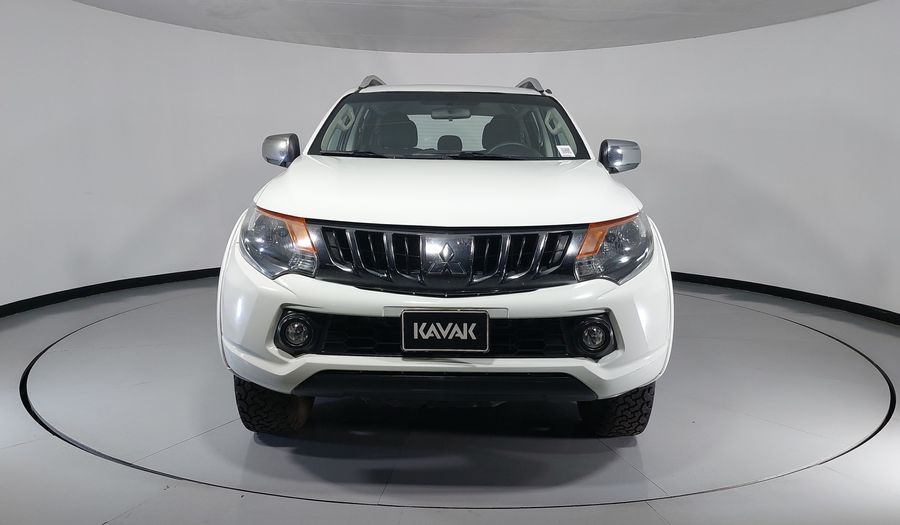 Mitsubishi L200 2.4 GLS GASOLINA Pickup 2019