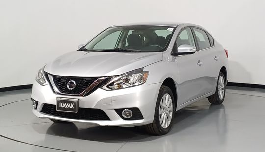 Nissan • Sentra