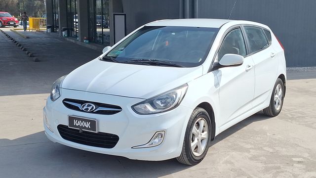 Hyundai • Accent
