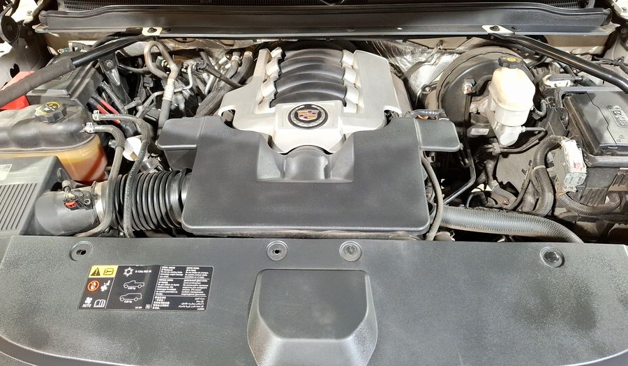 Cadillac Escalade 6.2 ESV SUV P PLATINUM AT 4WD Suv 2015