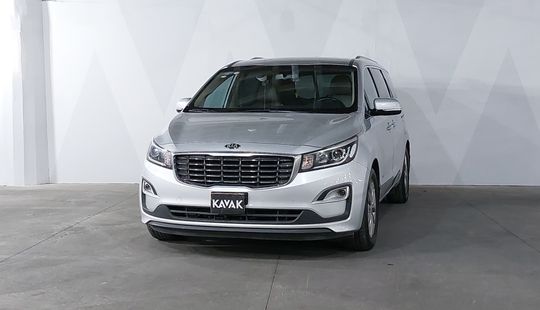 Kia • Sedona