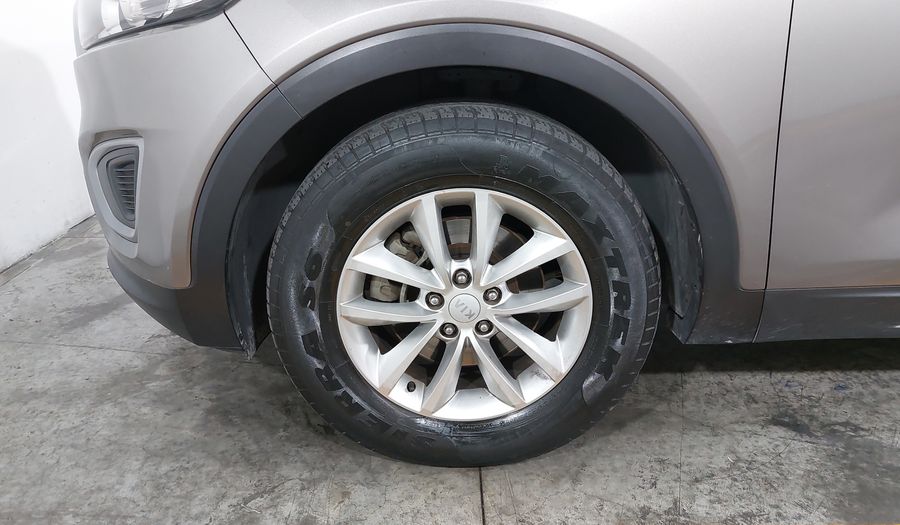 Kia Sorento 2.4 LX AT Suv 2016