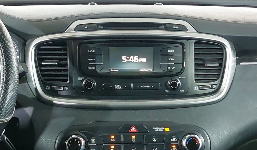 Kia Sorento 2.4 LX AT Suv 2016