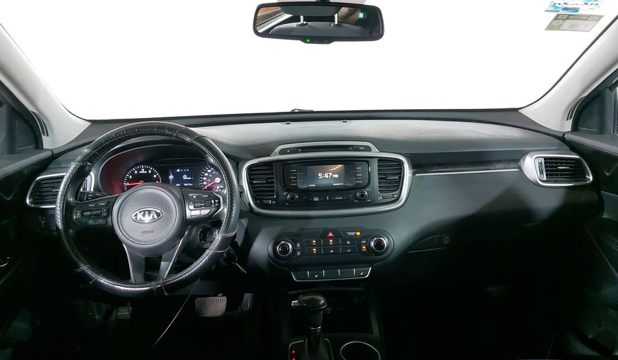 Kia Sorento 2.4 LX AT Suv 2016