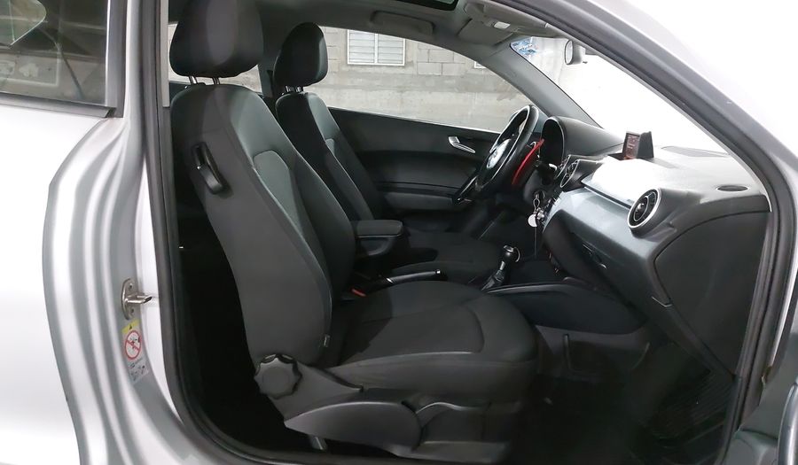 Audi A1 1.4 TFSI COOL S TRONIC Hatchback 2013