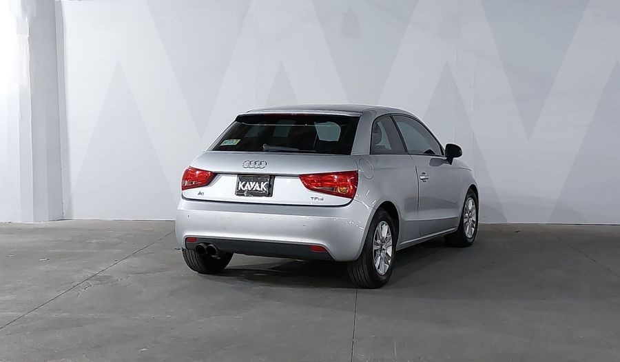 Audi A1 1.4 TFSI COOL S TRONIC Hatchback 2013