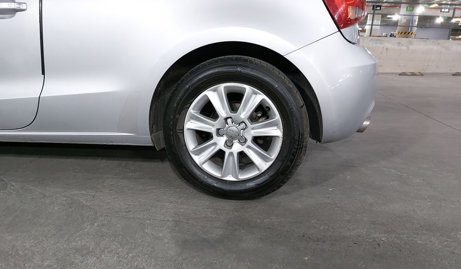 Audi A1 1.4 TFSI COOL S TRONIC Hatchback 2013
