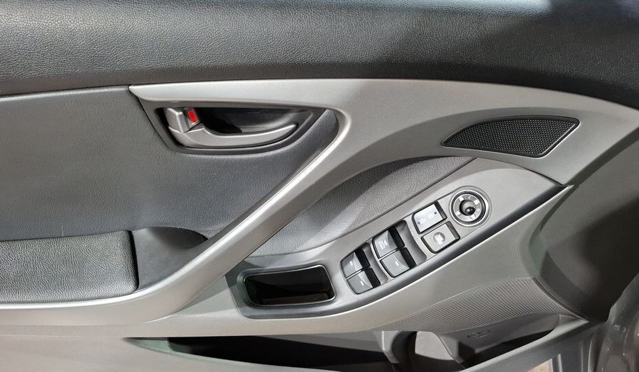 Hyundai Elantra 1.8 GLS PREMIUM AT Sedan 2015