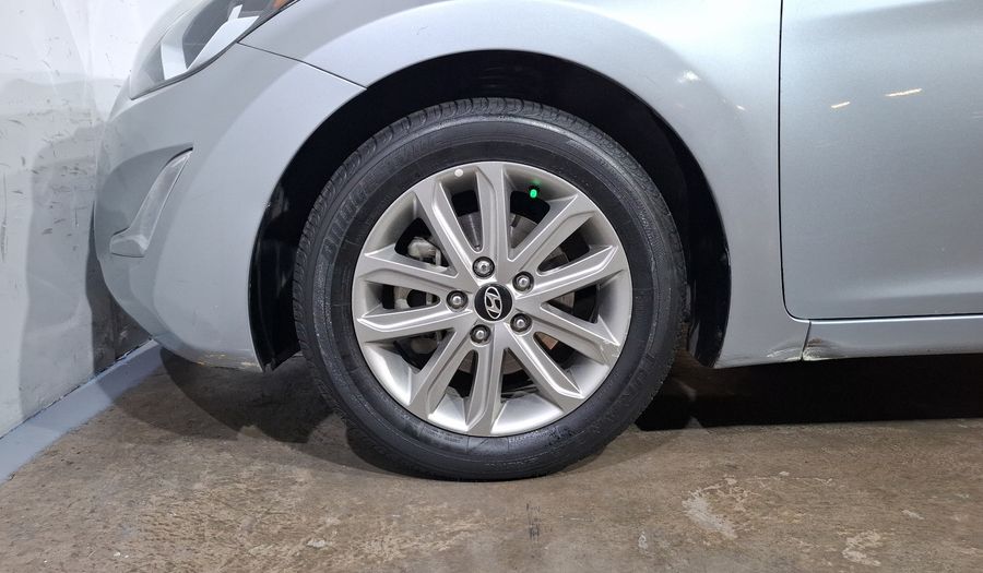 Hyundai Elantra 1.8 GLS PREMIUM AT Sedan 2015