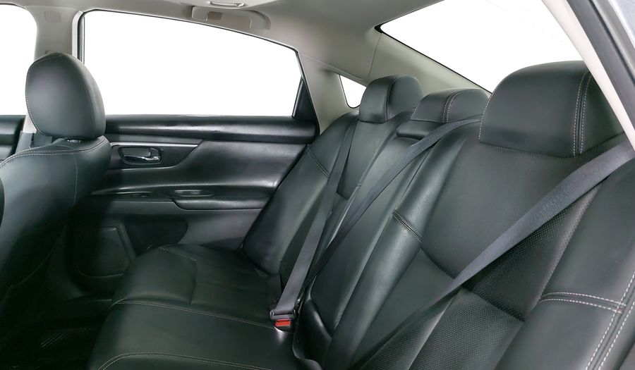 Nissan Altima 3.5 EXCLUSIVE CVT Sedan 2017