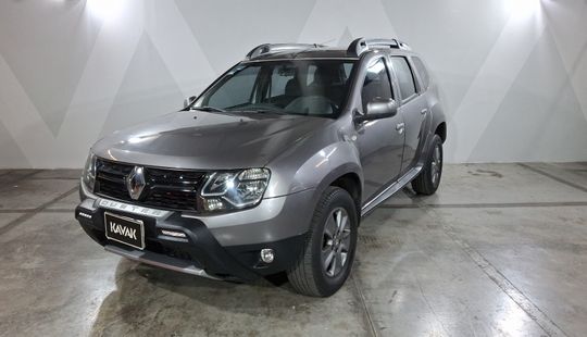 Renault • Duster