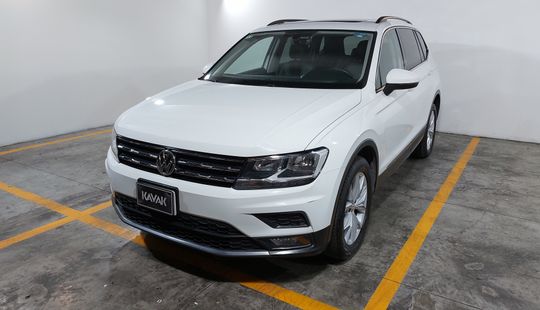 Volkswagen • Tiguan