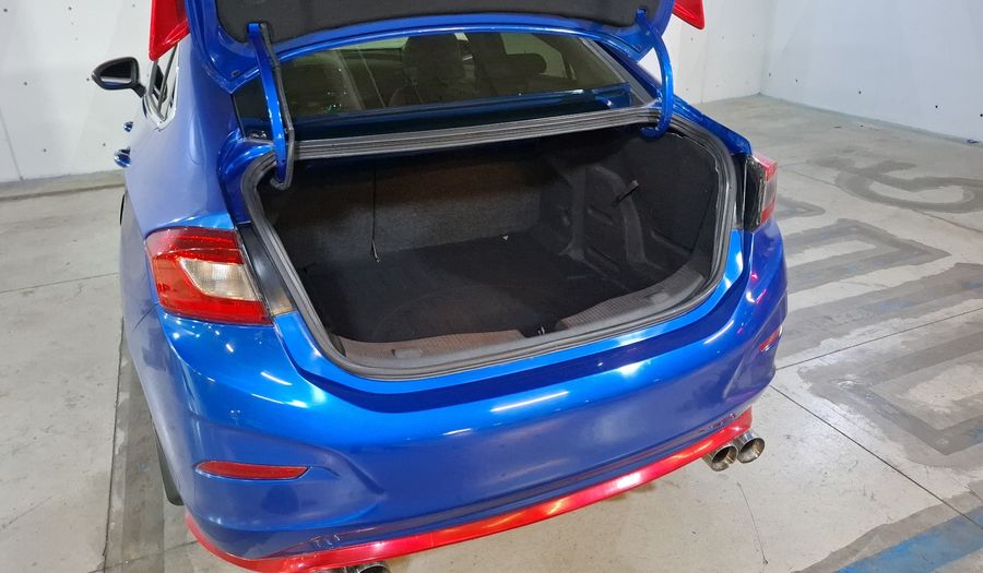 Chevrolet Cruze 1.4 PREMIER D TURBO AUTO Sedan 2018