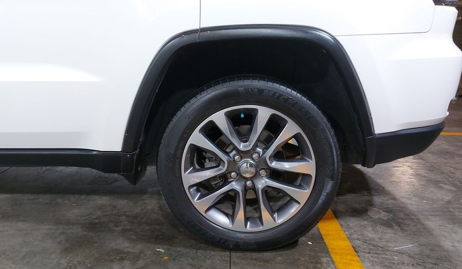Jeep Grand Cherokee 5.7 LIMITED LUJO V8 AUTO 4WD Suv 2018