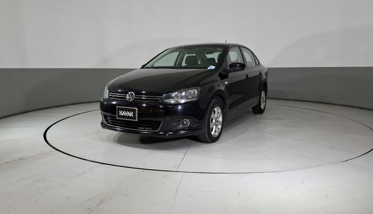 Volkswagen • Vento