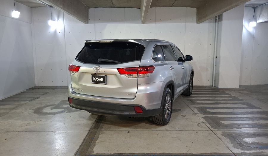 Toyota Highlander 3.5 XLE Suv 2018
