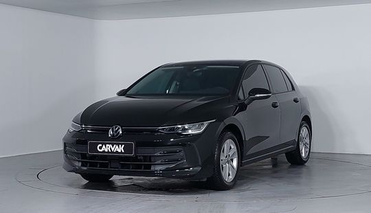 Volkswagen • Golf