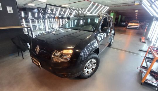 Renault • Duster