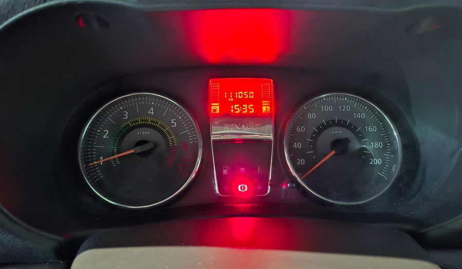 Renault Clio 1.1 CONFORT PLUS Hatchback 2014