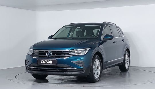 Volkswagen • Tiguan