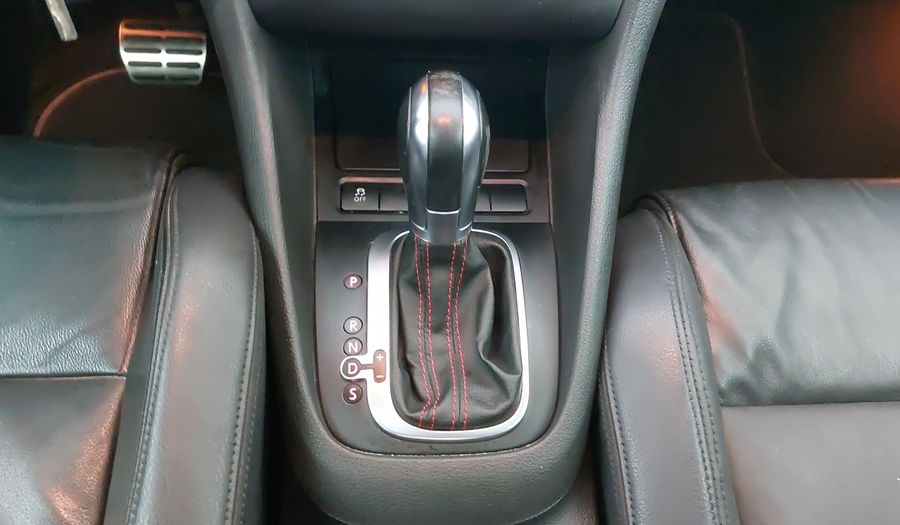 Volkswagen Gti Golf 2.0 TFSI GTI DSG Hatchback 2011
