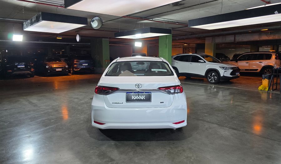 Toyota Corolla 2.0 XLI CVT Sedan 2024