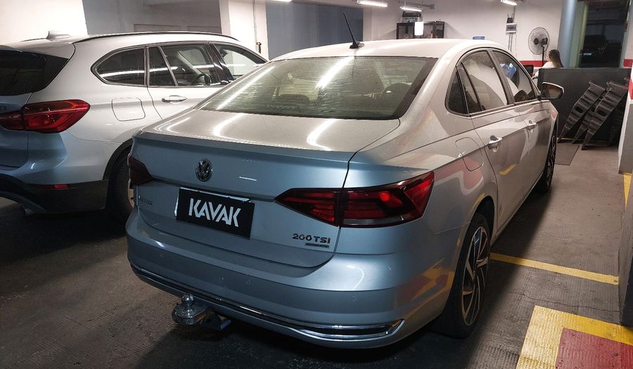 Volkswagen Virtus 200 TSI HIGHLINE Sedan 2018