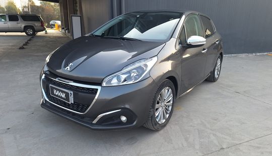 Peugeot • 208