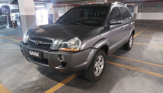 Hyundai • Tucson