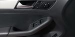 Volkswagen Jetta 2.5 COMFORTLINE TIP. BOLSAS AIRE DEL. Sedan 2016