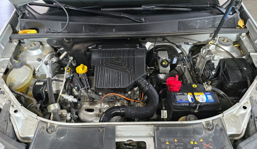 Renault Logan 1.6 EXPRESSION Sedan 2017