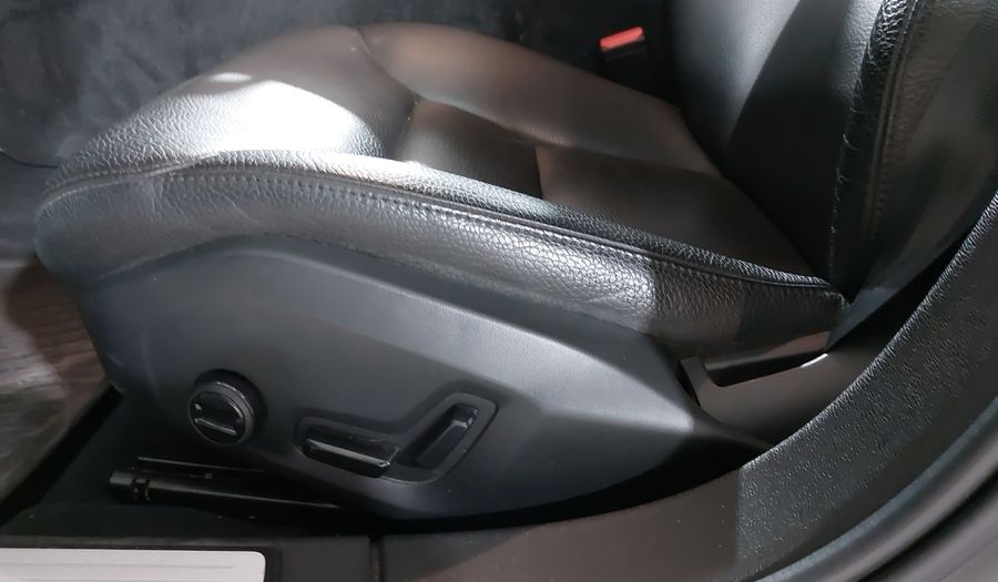 Volvo S60 2.0 B4 MHEV PLUS AUTO Sedan 2023