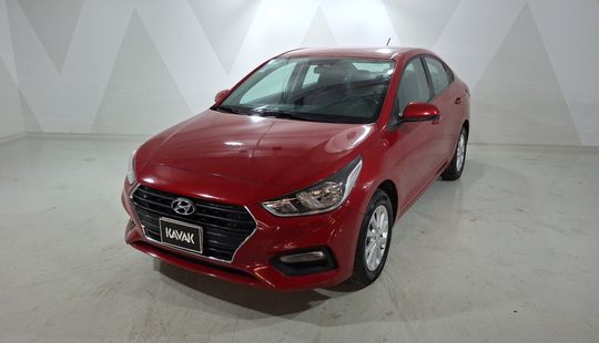 Hyundai • Accent