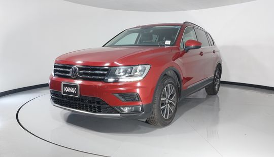 Volkswagen • Tiguan