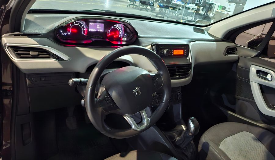 Peugeot 208 1.6 ALLURE Hatchback 2013