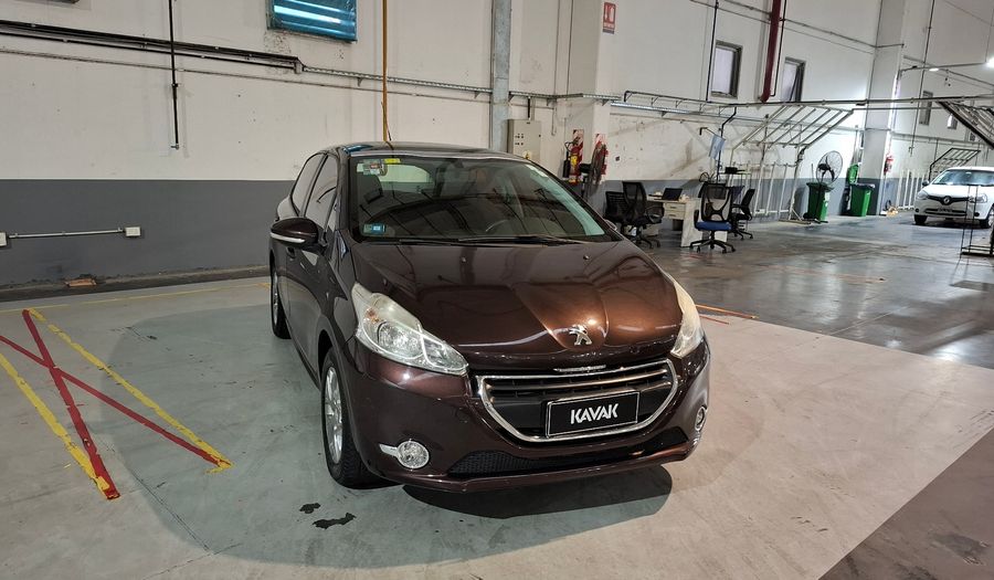 Peugeot 208 1.6 ALLURE Hatchback 2013