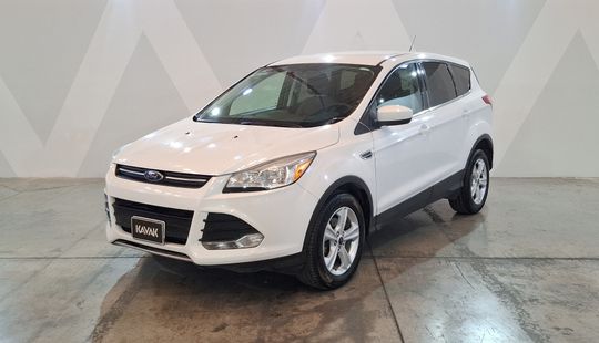 Ford • Escape