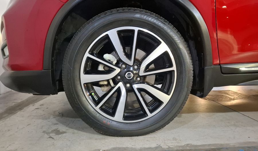 Nissan X-trail 2.5 EXCLUSIVE 3 ROW CVT 4WD Suv 2022