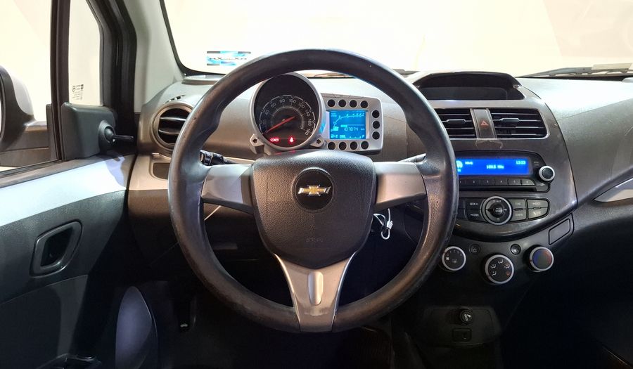Chevrolet Spark 1.2 LTZ C MT Hatchback 2013