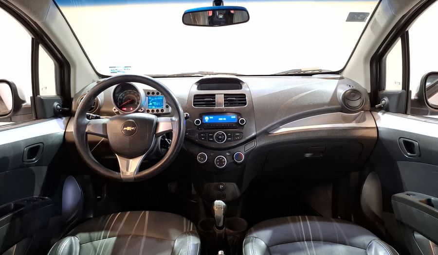 Chevrolet Spark 1.2 LTZ C MT Hatchback 2013