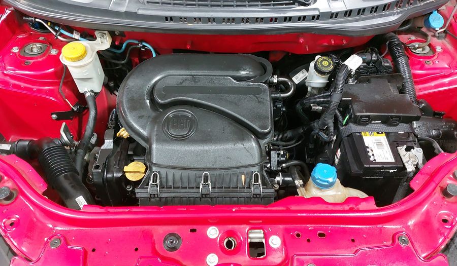 Fiat Uno 1.4 SPORTING Hatchback 2020