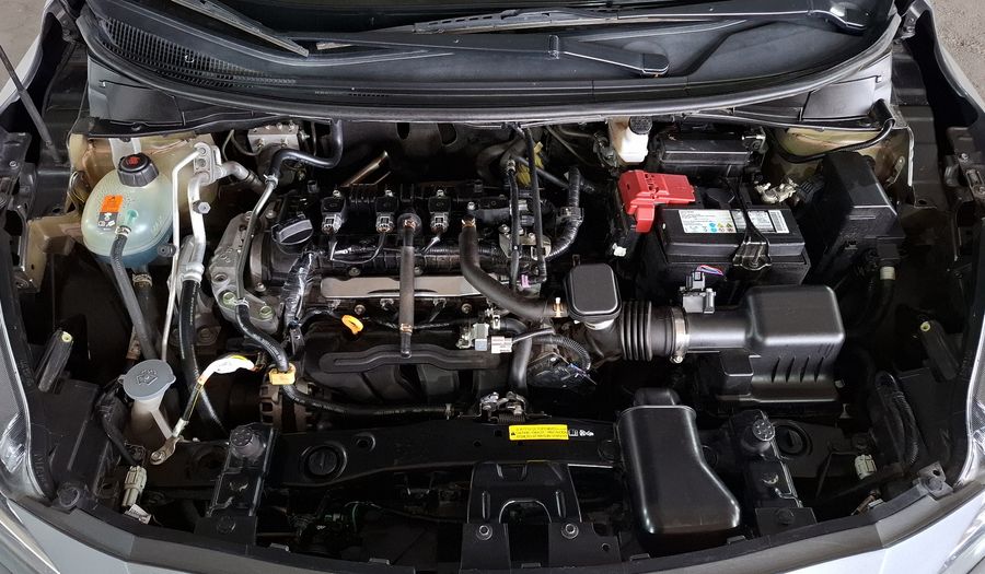 Nissan Versa 1.6 ADVANCE CVT Sedan 2021