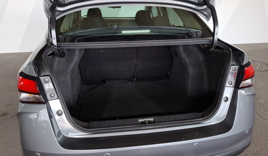 Nissan Versa 1.6 ADVANCE CVT Sedan 2021