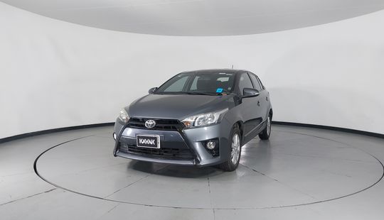Toyota • Yaris